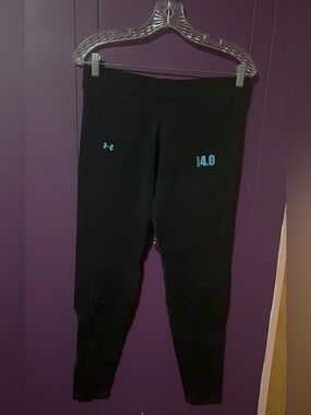 Under Armour Base 4.0 Thermal Leggings Women’s L Fits M Black ColdGear